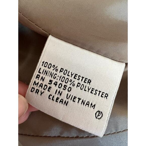 Le Suit Classic Neutral Blazer and Dress Pants Business Suit Set Women's 8P - Picture 13 of 13